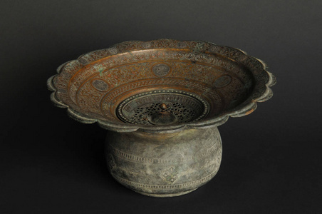 古代青铜器图片