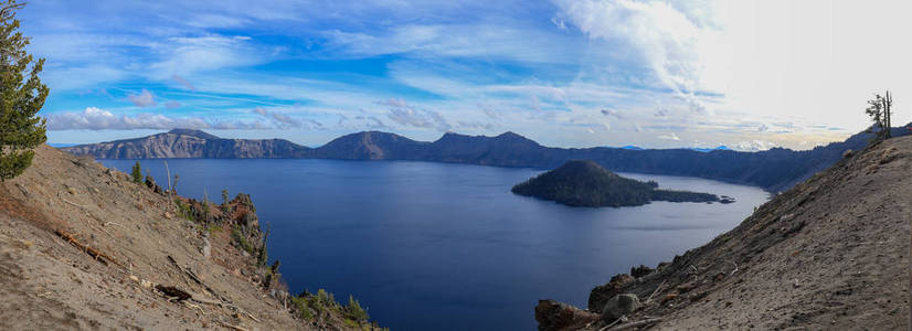 美国俄勒冈州火山口湖国家公园全景