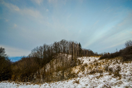 雪山冬季景观。