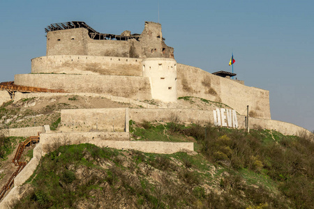 罗马尼亚迪瓦梅迪耶夫城堡的堡垒。