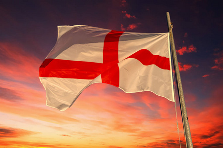 在白色的白色上,孤立地挥舞着英国国旗,红十字会照片