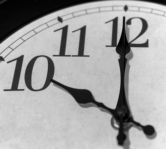 主要重点是小时和分钟指针.摄影图