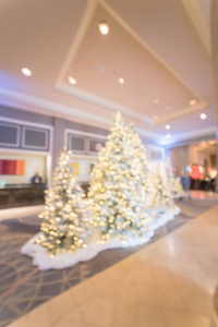 美国达拉斯市中心豪华酒店大堂模糊抽象美丽的圣诞节和新年装饰