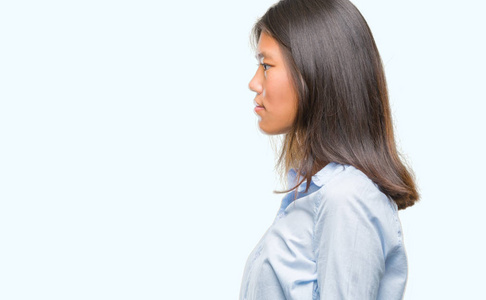 亚洲女人侧面图片