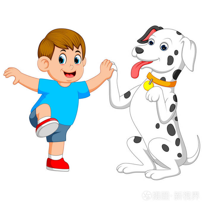 一只可爱的狗和他的主人玩牵着他的手