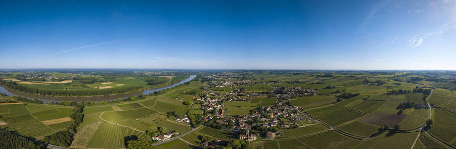 鸟瞰波尔多葡萄园，法国南部西部风景葡萄园，欧洲