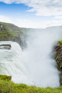 海鸥瀑布在夏季季节观看冰岛。 冰岛景观。