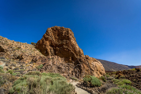 蒂德火山的拉斯卡纳达斯卡尔德拉的熔岩场和形成的岩石。 泰内利夫。 加那利群岛。 西班牙。