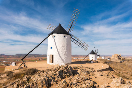 唐吉诃德风车在西班牙康苏格拉托莱多。