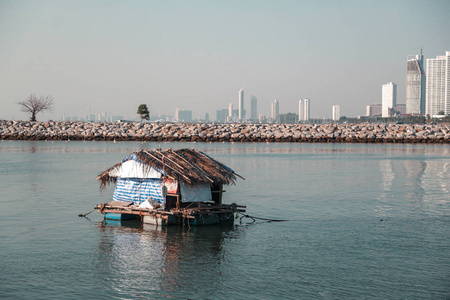 泰国芭堤雅水上渔家图片