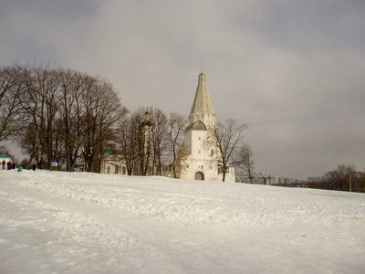 寒冷的温度雪冬季建筑外部建筑结构建筑宗教树灵性礼拜场所