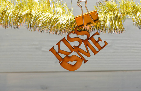 金属丝折字图片