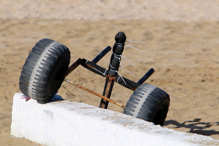 车轮的滚动图片