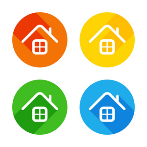 简单的房子图标。 彩色圆圈背景上的平面白色图标。 每个角有四个不同的长阴影
