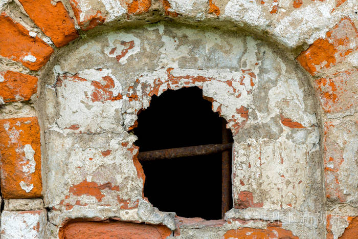红砖墙洞