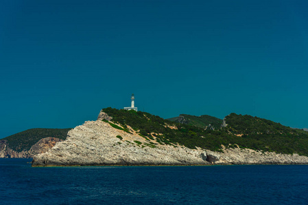 海上海岸岩石灯塔风景