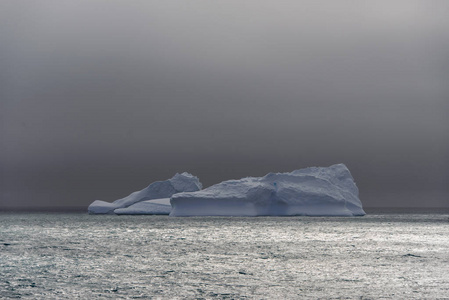南极洲的冰山