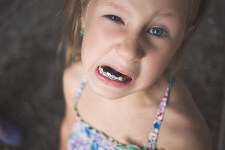 犊牛的牙齿图片