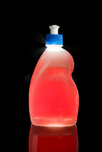 红色塑料瓶