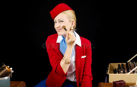 复古航空空姐准备工作图片