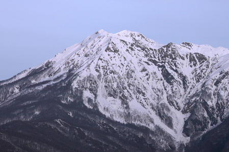 冬天的山