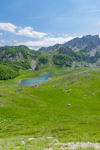 小蓝山湖，高山，高山