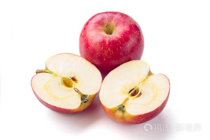 孤立的加拉苹果一个半红苹果果实在白色背景下分离