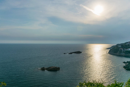 山坡城市风景