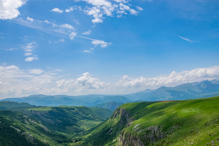 黑山北部国家公园德米特里的高山风景如画