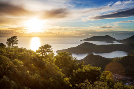 美丽的海岸，土耳其日落