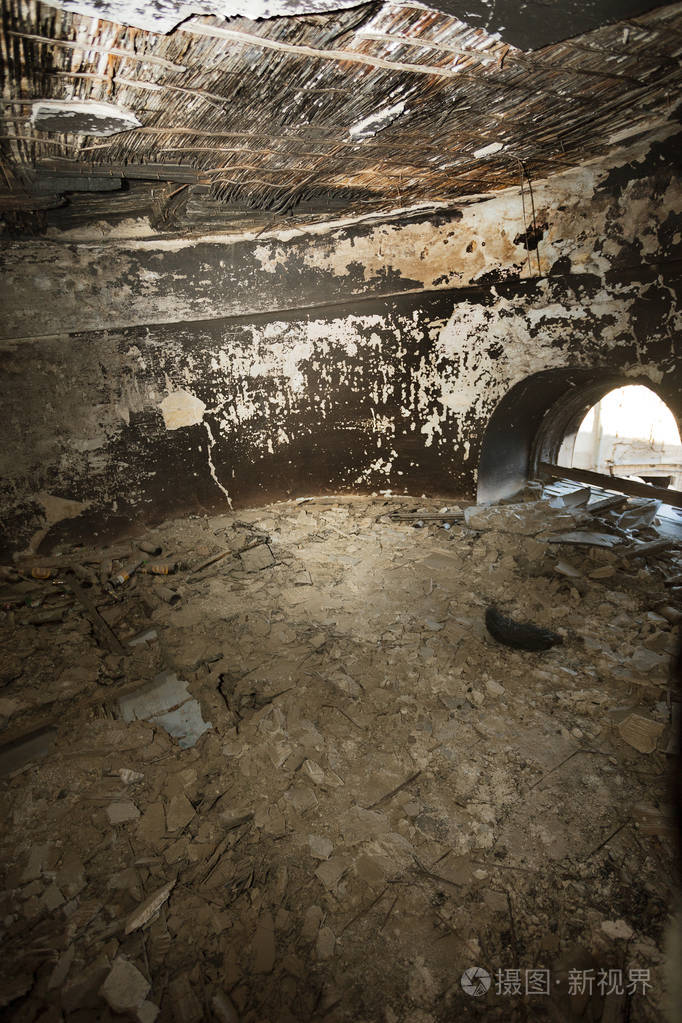 神秘的内部废墟,一座废弃的建筑,一座古老的18世纪建筑.