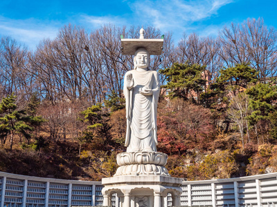 韩国首尔邦根萨寺美丽的佛教雕像