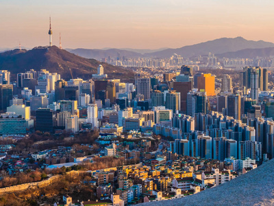 韩国首尔市美丽的建筑建筑城市景观和塔楼