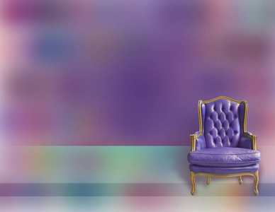 紫色背景与优雅的老式木制扶手椅与皮革装潢和枕头