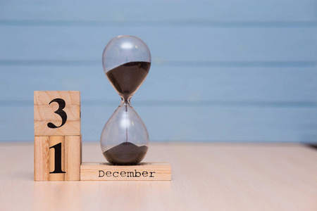 财政年度终了日历日期照片