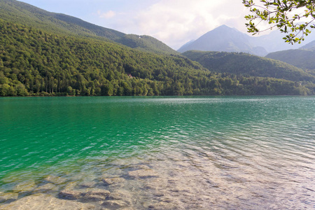 巴西斯波登尼意大利湖畔风景如画的地方