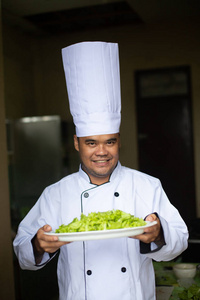 快乐的东南亚厨师