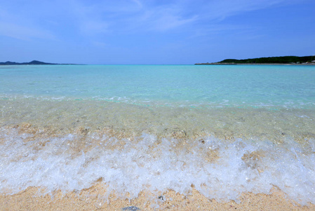 冲绳美丽的海滩
