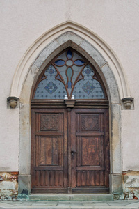 老木教堂门口