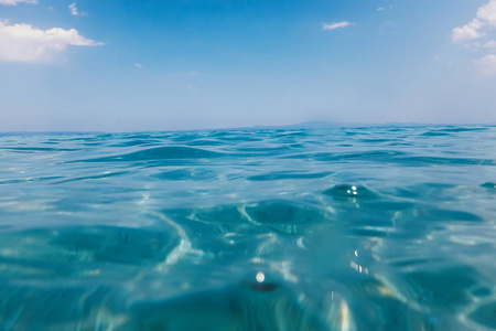 海波近低视角水背景