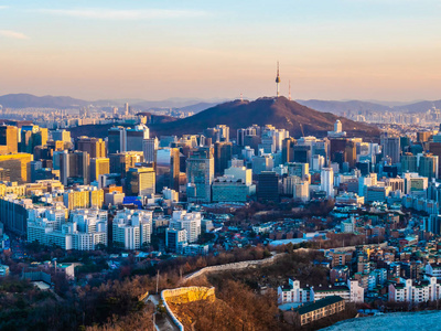 韩国首尔市美丽的建筑建筑城市景观和塔楼