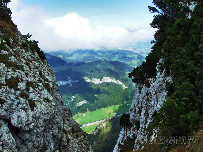 瑞士阿彭策尔Innerrhoden州阿尔普西格尔山区山顶全景