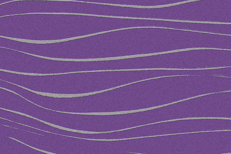 紫色背景，有光泽的银色波浪纹