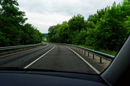 去乌克兰的公路旅行。