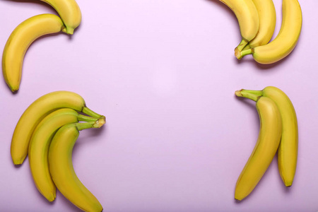成熟甜香蕉的颜色背景