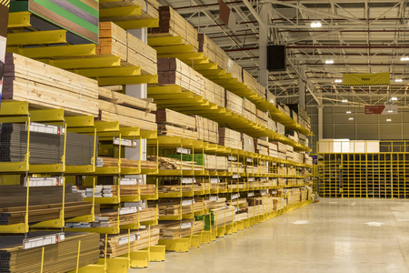 施工材料仓库图片