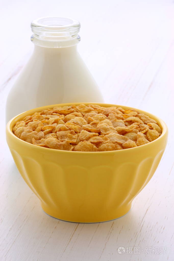 美味营养的早餐玉米片复古复古造型