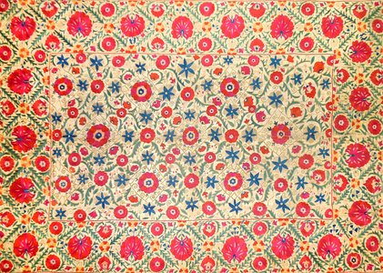 苏扎尼。 丝绸织物材料东方阿拉伯伊斯兰装饰刺绣图案。