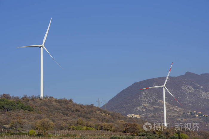 用于替代能源生产和环境保护的风力涡轮机。 意大利特伦蒂