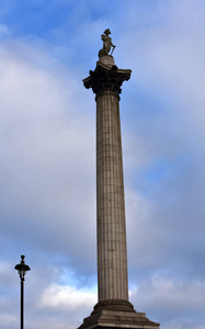 特拉法加广场的纳尔逊柱。英国伦敦。